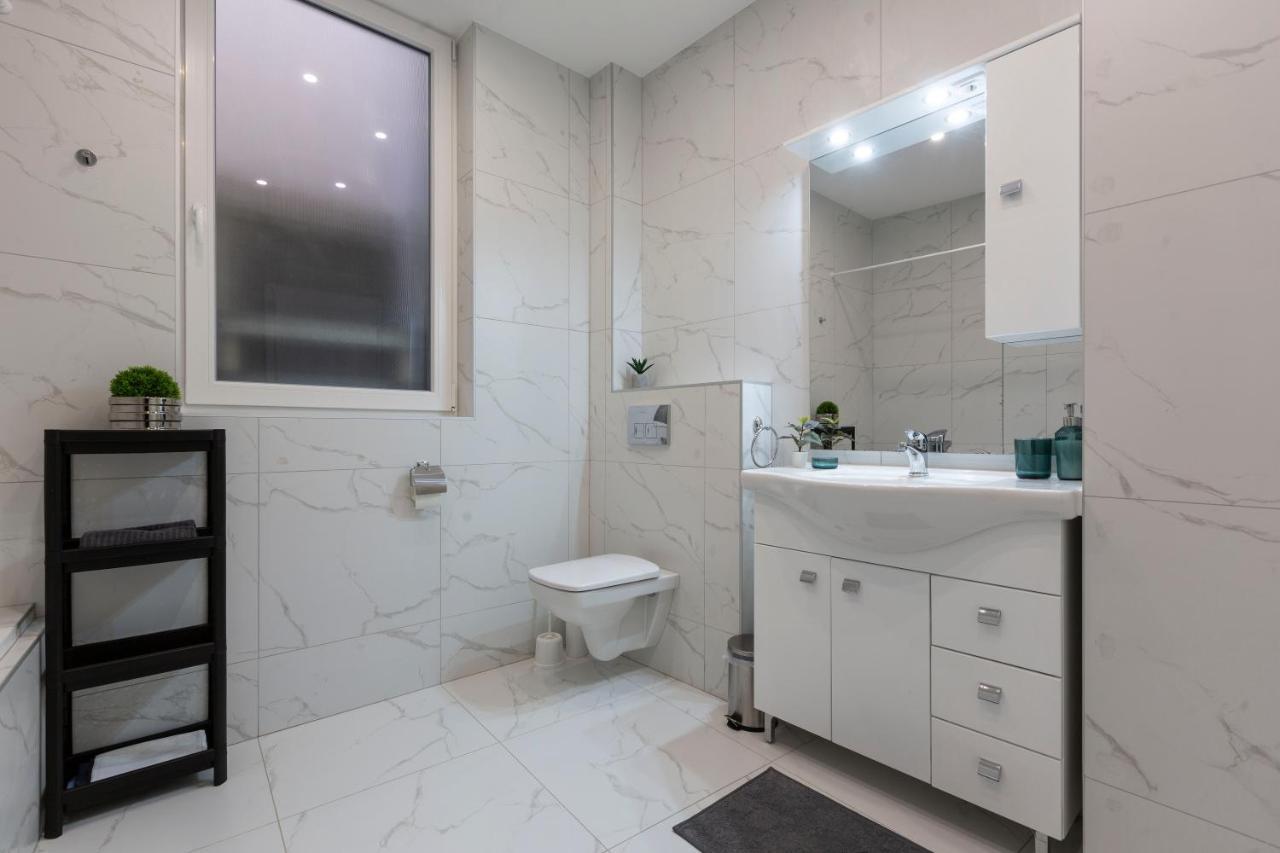 Exclusive Csengery In The Heart Of Appartement *